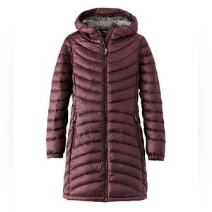 NWOT Women's Ultralight 850 Down Hooded Coat